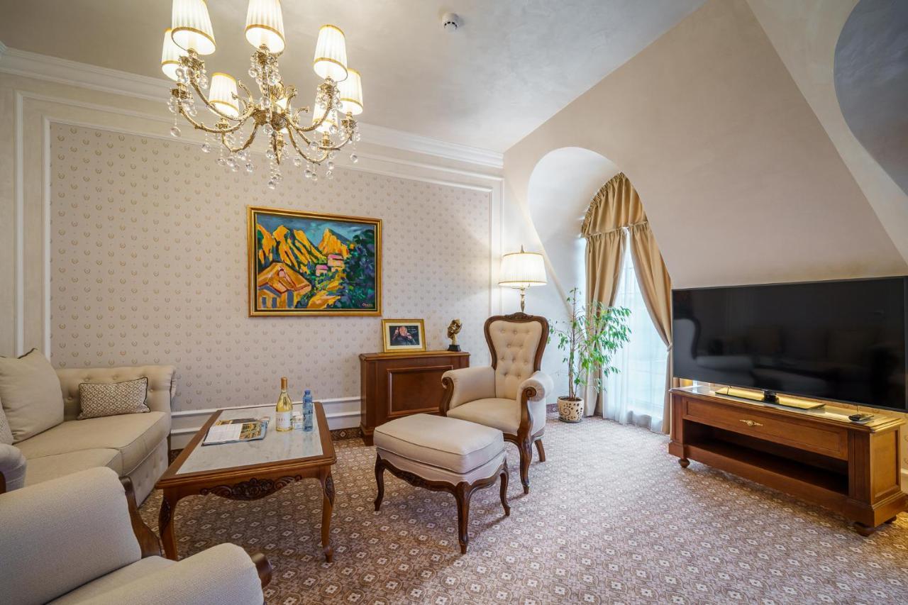Residence City Garden - Certificate Of Excellence Top 10 Best Five-Stars City Hotels For 2024 Awarded By Htif Płowdiw Zewnętrze zdjęcie