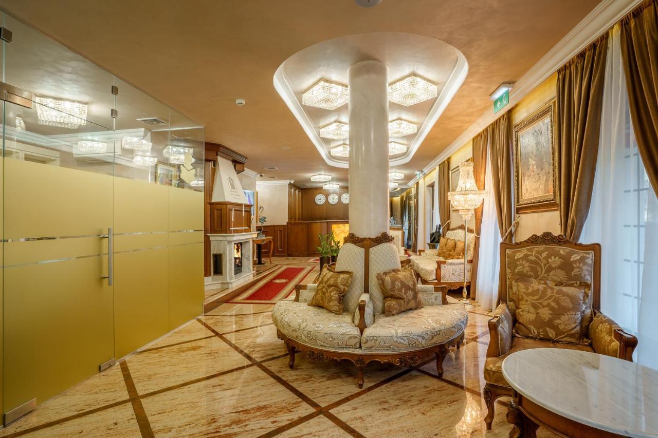 Residence City Garden - Certificate Of Excellence Top 10 Best Five-Stars City Hotels For 2024 Awarded By Htif Płowdiw Zewnętrze zdjęcie