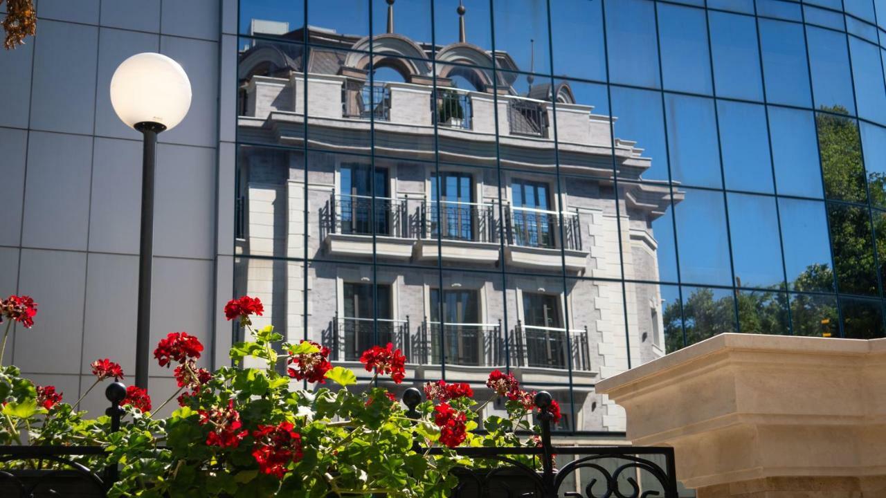 Residence City Garden - Certificate Of Excellence Top 10 Best Five-Stars City Hotels For 2024 Awarded By Htif Płowdiw Zewnętrze zdjęcie